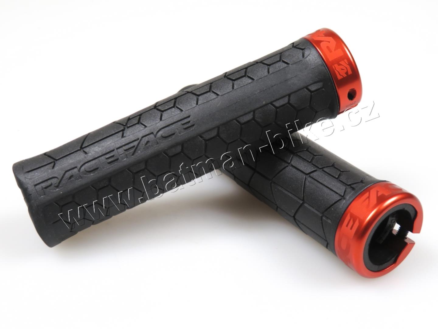 Race Face Getta gripy s objímkou na imbus měděné